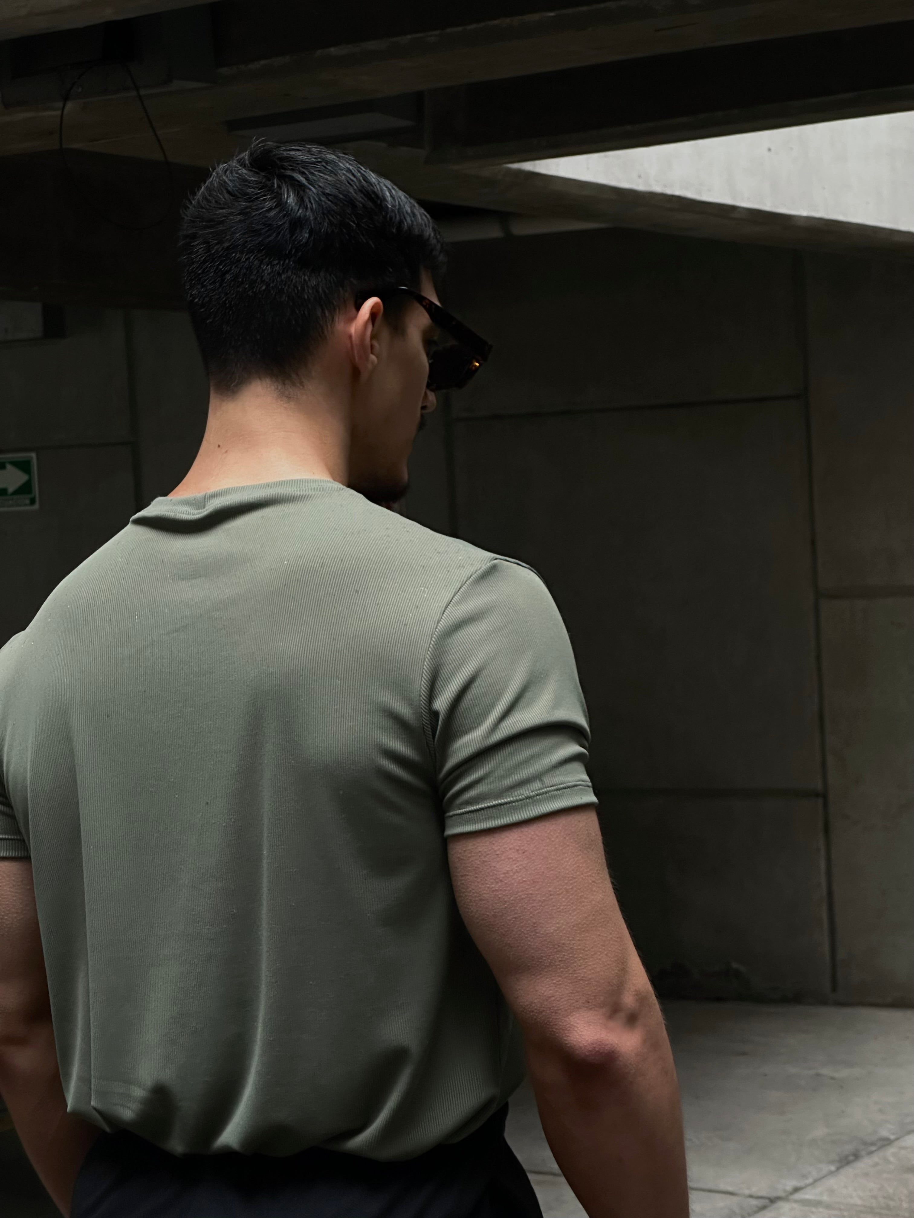 DROP 007 - Basic Tee